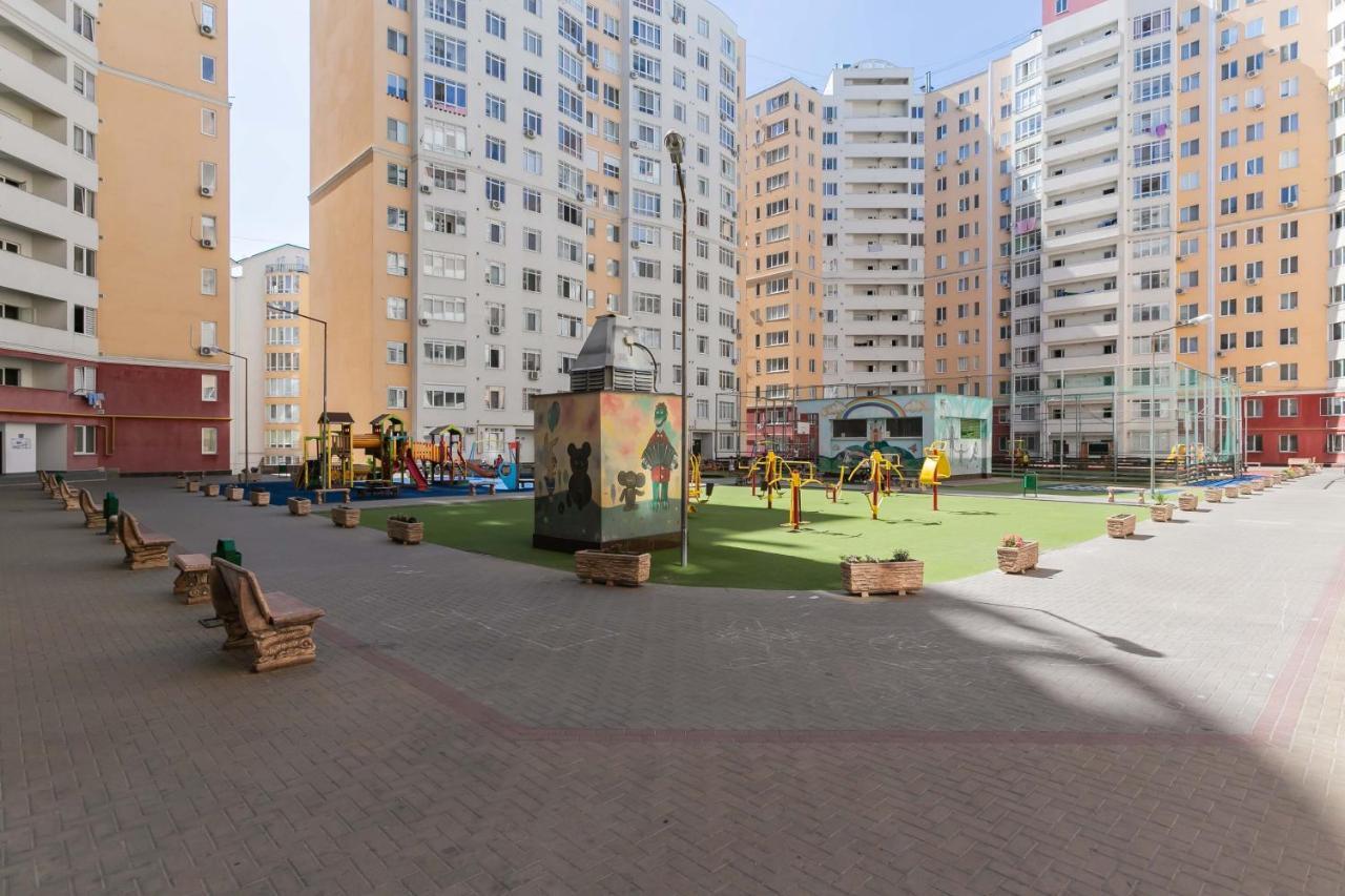 Comfortable Apartment With A Panoramic View Chisinau Exterior photo