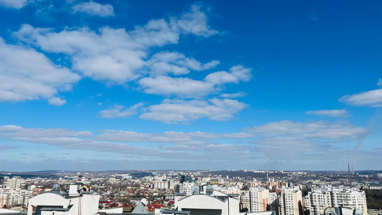 Comfortable Apartment With A Panoramic View Chisinau Exterior photo